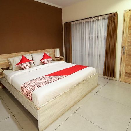 Mesari Beach Inn & Stables Seminyak (Bali) Exterior photo